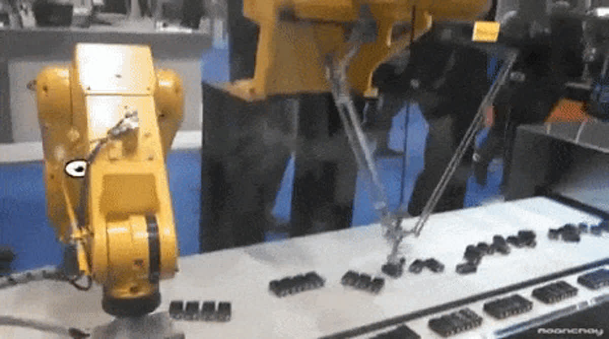 Robots working GIF - Funny GIF | GifVif
