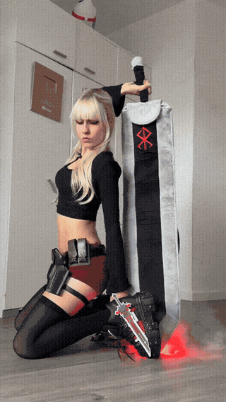 Cosplay shoot gone wrong GIF - Cosplay GIF | GifVif