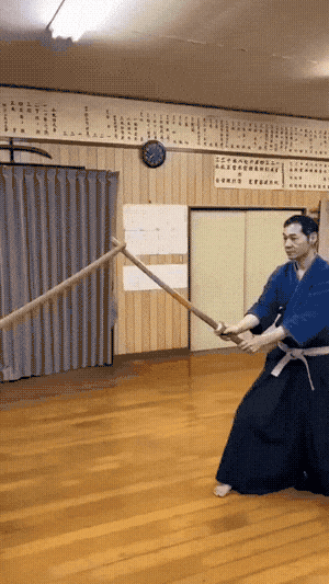 How to win a sword fight in 1 second