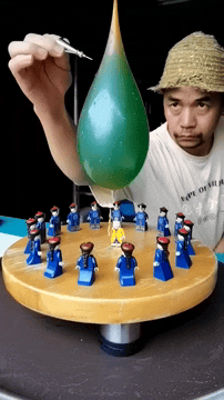 The physics of a popping water balloon GIF - Awesome GIF | GifVif