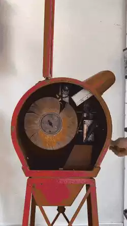 Seeing history in motion with this incredible antique Mutoscope