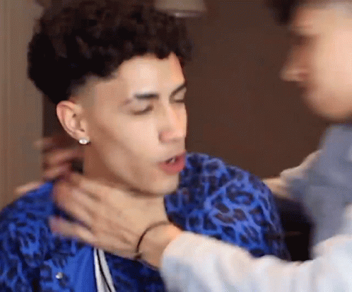 strangle gif – Trending GIF on GifVif